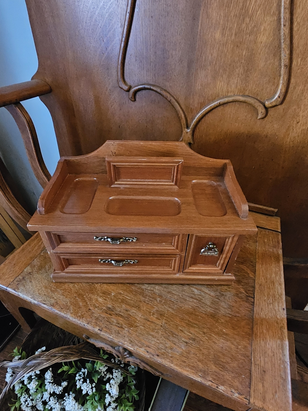 Vintage Wooden Jewelry Box Vanity Organizer Brass Hardware Ring Holder